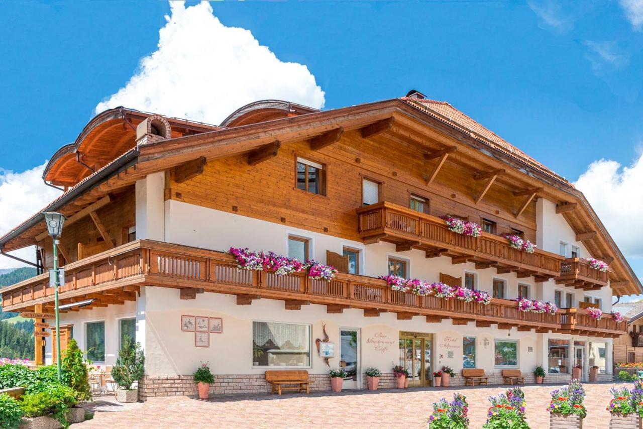 Hotel Alpenrose Dolomites Ла Вале Екстериор снимка