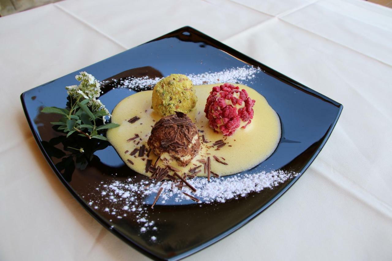 Hotel Alpenrose Dolomites Ла Вале Екстериор снимка